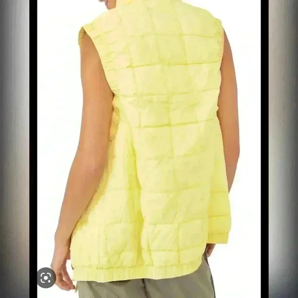 Free People Movement Piper Packable Vest in Acid Lime LIKE NEW - Picture 6 of 8